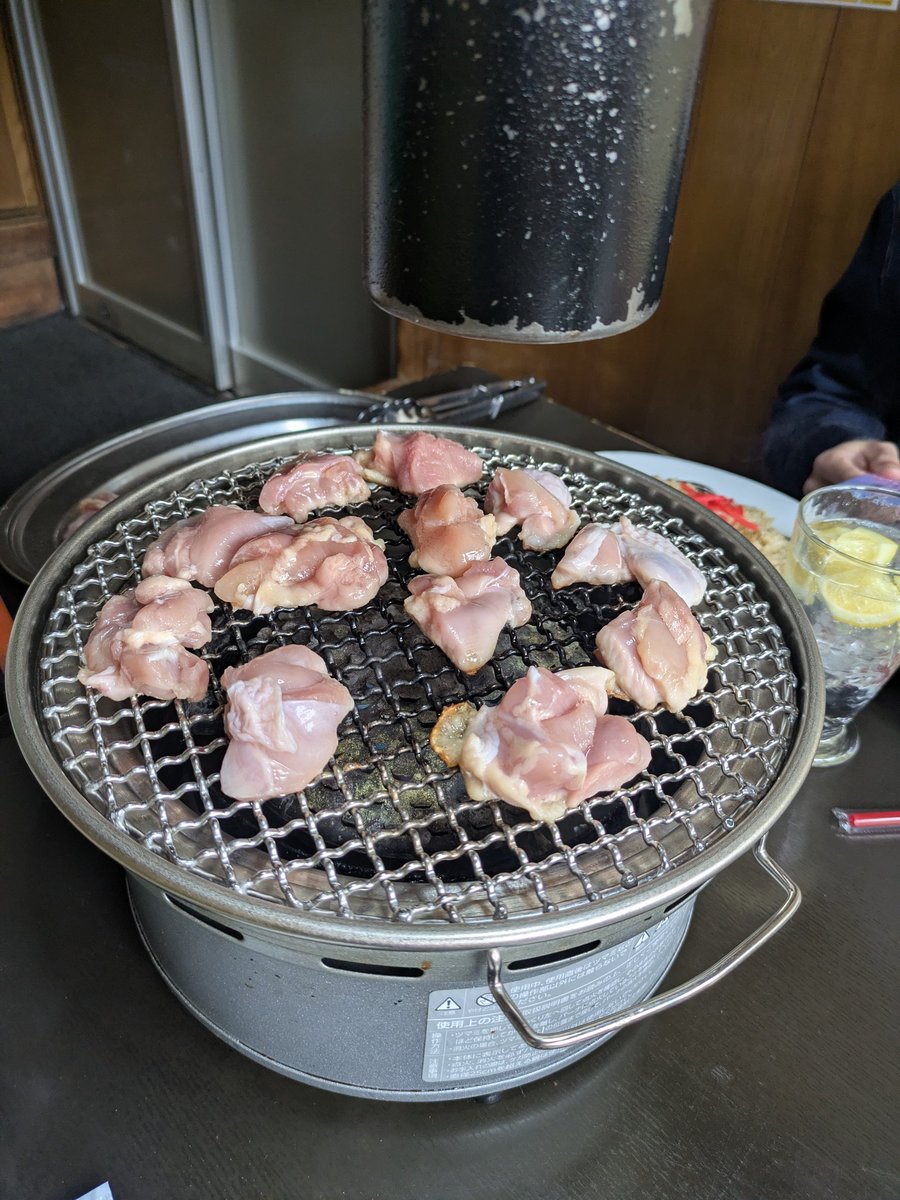 hawks_tom3737's tweet photo. 今日のランチは
ドライブイン鳥伊万里本店
美味しかった✌️ https://t.co/pyAFoSlYki