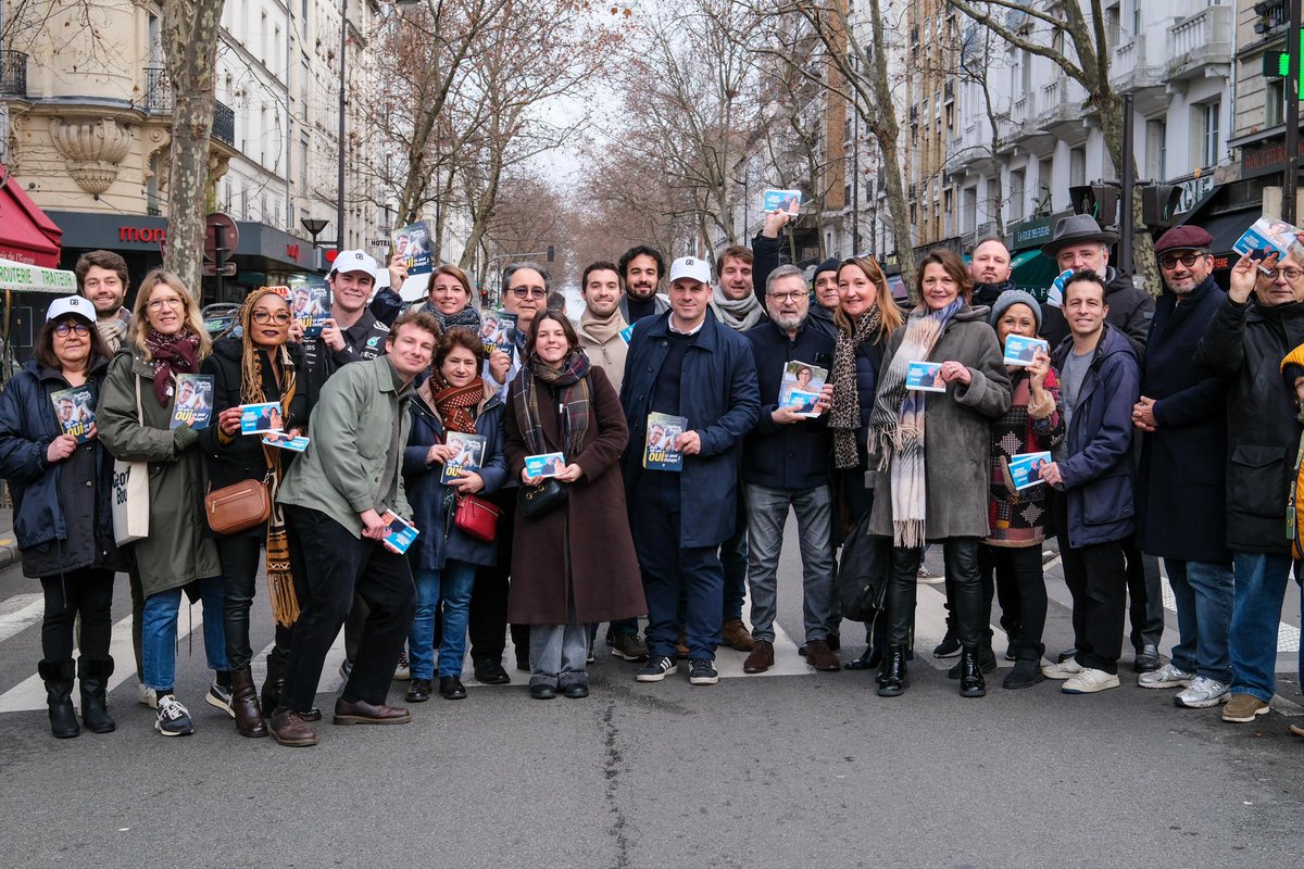 En campagne avec mon ami <a href="/geoffroyboulard/">Geoffroy Boulard</a> aupres des habitants et commerçants de nos 2 arrondissements 17e et 18e…

Accueil très chaleureux mais exigeant : « tenez vos promesses ! »

Avec <a href="/datirachida/">Rachida Dati ن</a> on va changer Paris ! 

#Dati2026 #Paris18