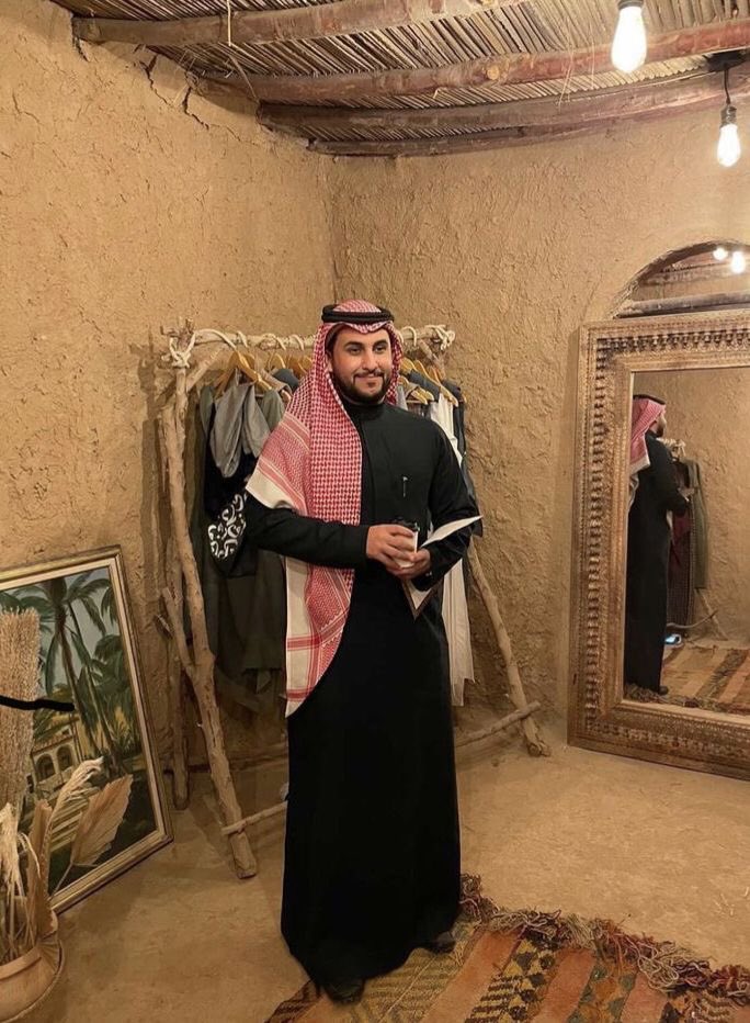 مُهيب tweet media