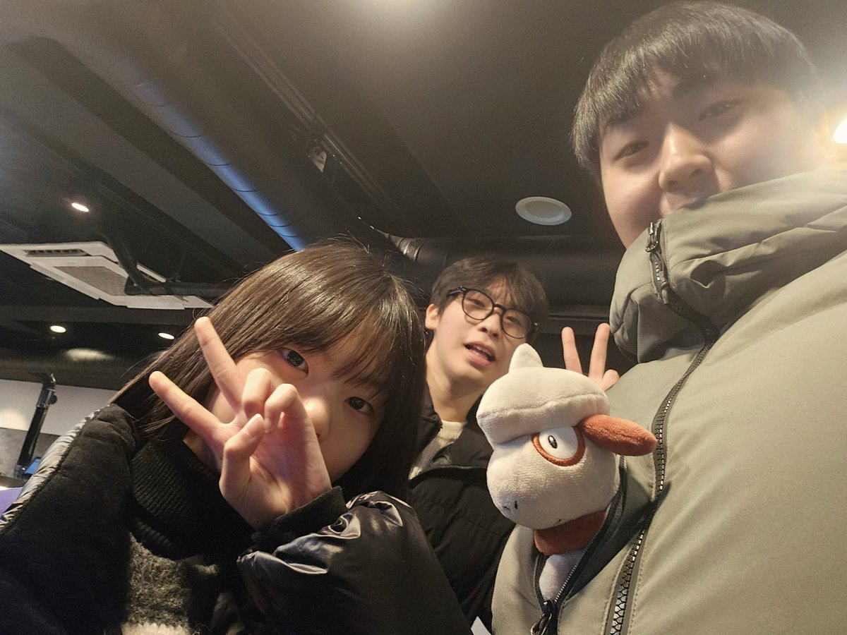 어이성모 tweet media