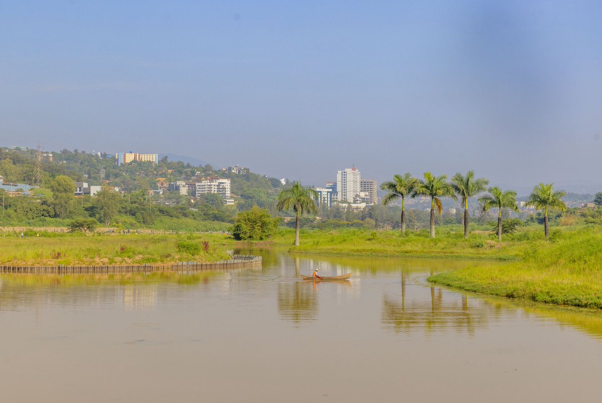 Mu butumwa yatanze nyuma y’Umuganda, Umuyobozi w’Umujyi wa Kigali Samuel Dusengiyumva (<a href="/dusengiyumvas/">Samuel DUSENGIYUMVA</a>) yashimiye abayobozi mu nzego zitandukanye n’abashyitsi bari mu Rwanda baje kwifatanya n’abaturage ba #KigaliYacu mu muganda wo kuri uyu wa Gatandatu. 

Yashimiye kandi