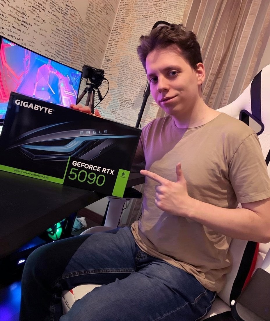 TotalnyChampion's tweet photo. Nowa karta wjechała, będzie testowane 🥳

Podobno grafika taka że jajca urywa 😁 https://t.co/M1QrgiuM2V