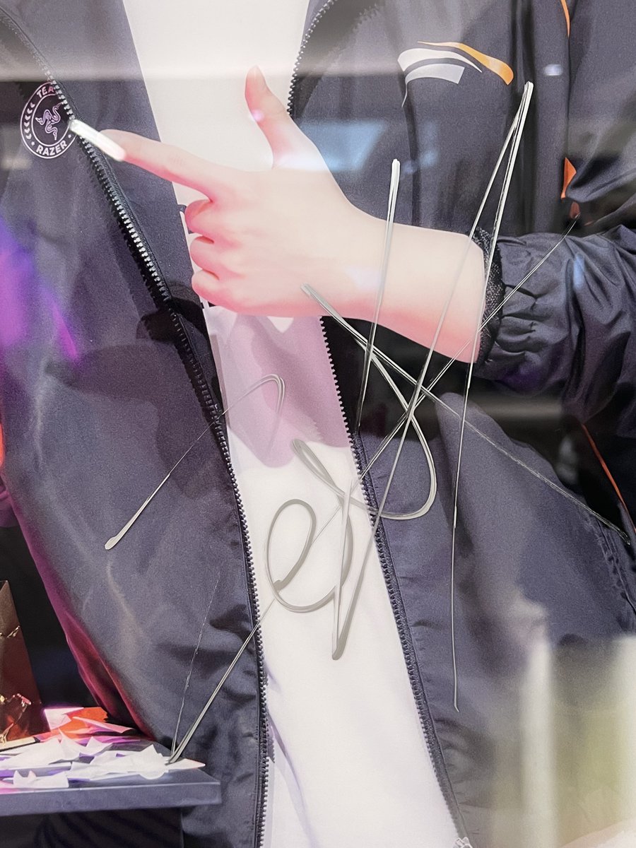 𝙏𝙝𝙚 𝙁𝙞𝙣𝙞𝙨𝙝𝙚𝙧 tweet media