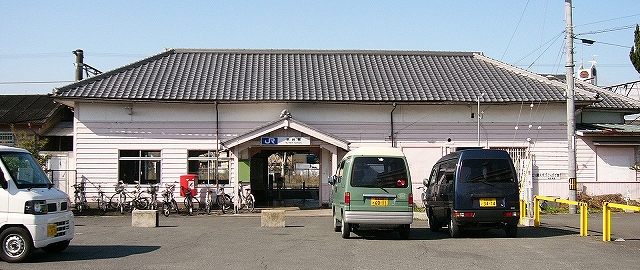 _StationBot_'s tweet image. 京終駅

frederic1no1tabi.net/eki/kyoubate_s…