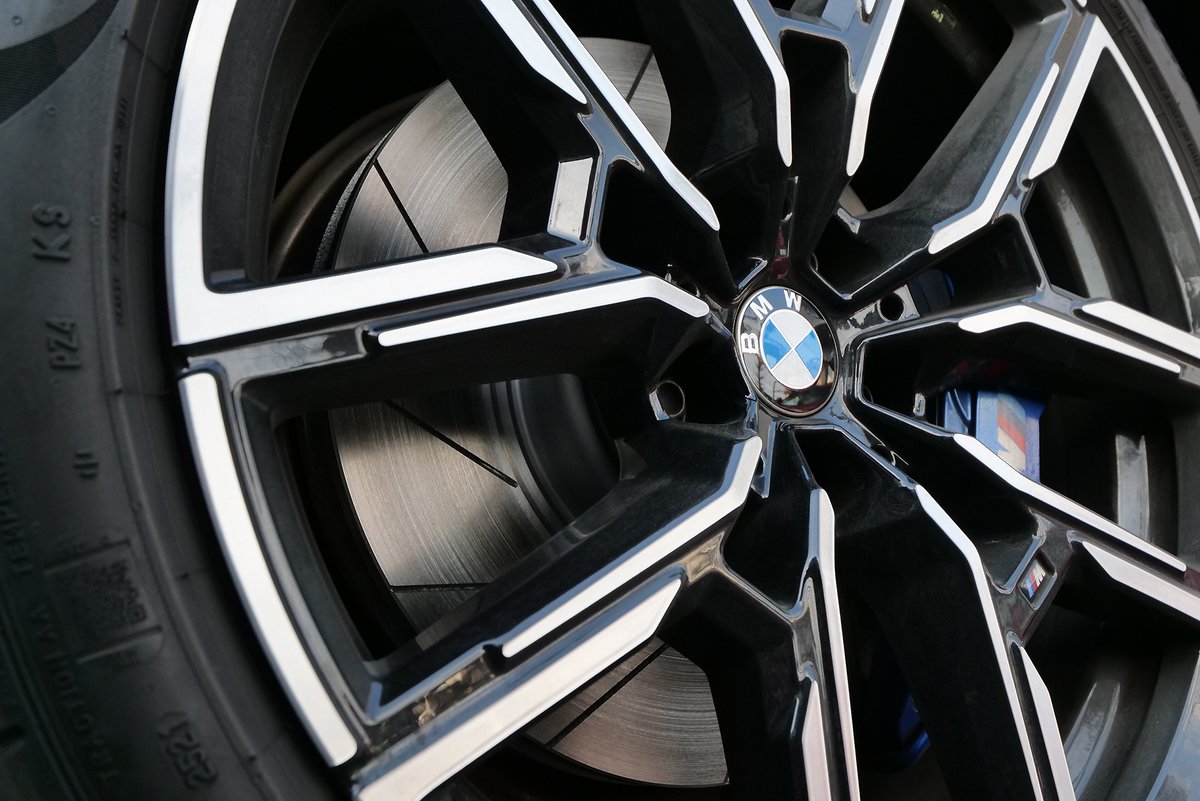 StudieIshizuka's tweet photo. ่ฟฝใในใชใใใงใปใใใขใใ๏ผ
๐ทhttps://t.co/ORWIUJ6rY7
#BMW #studieag #BMWTUNING #DIXCEL https://t.co/kTXRrPuc6p
