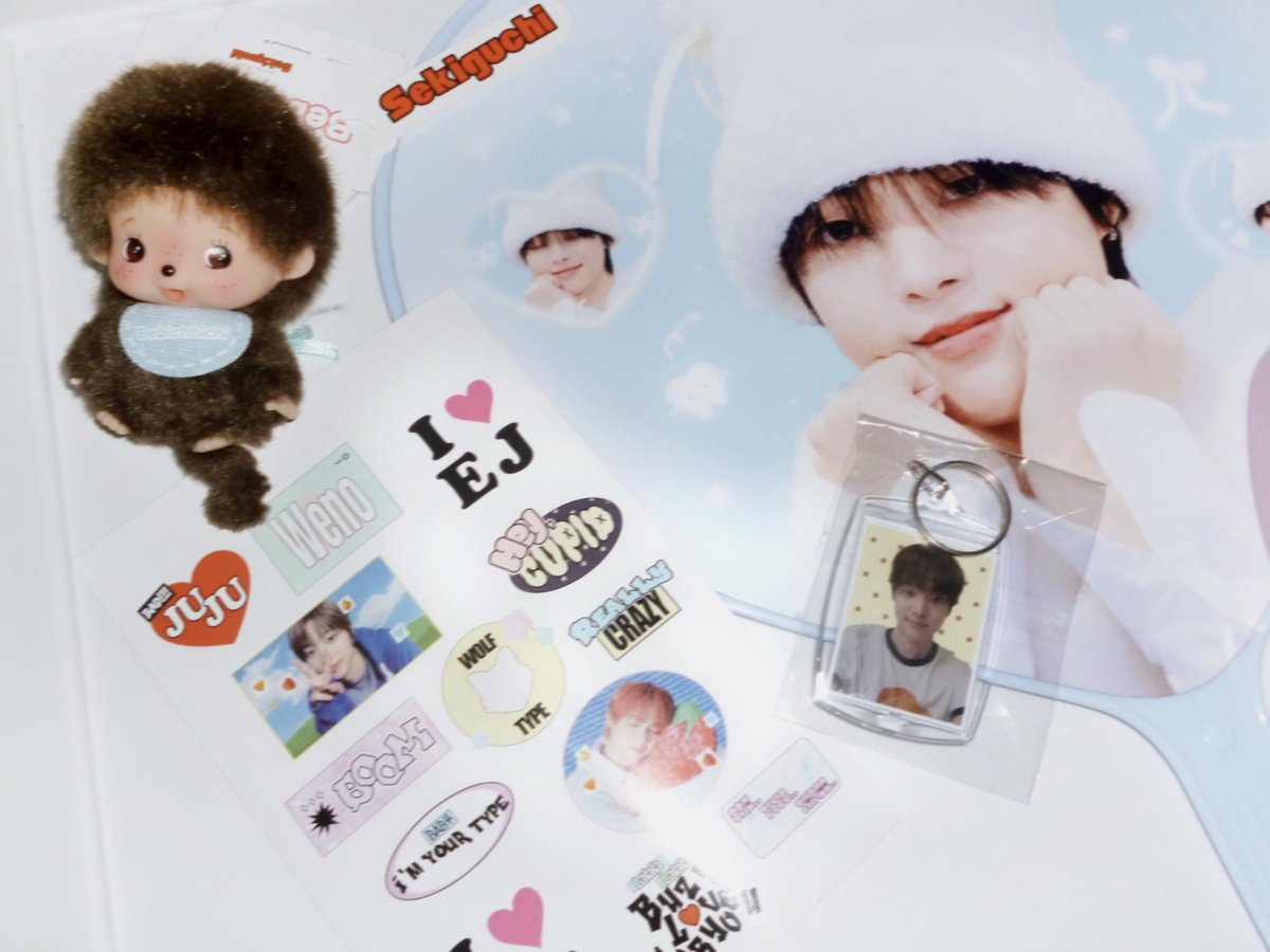 너무너무 귀여운 쭈연력을 선물로 받았어요 . . 🥹🗓️

2026년도 완전 해피 쭈이어 !! ♡