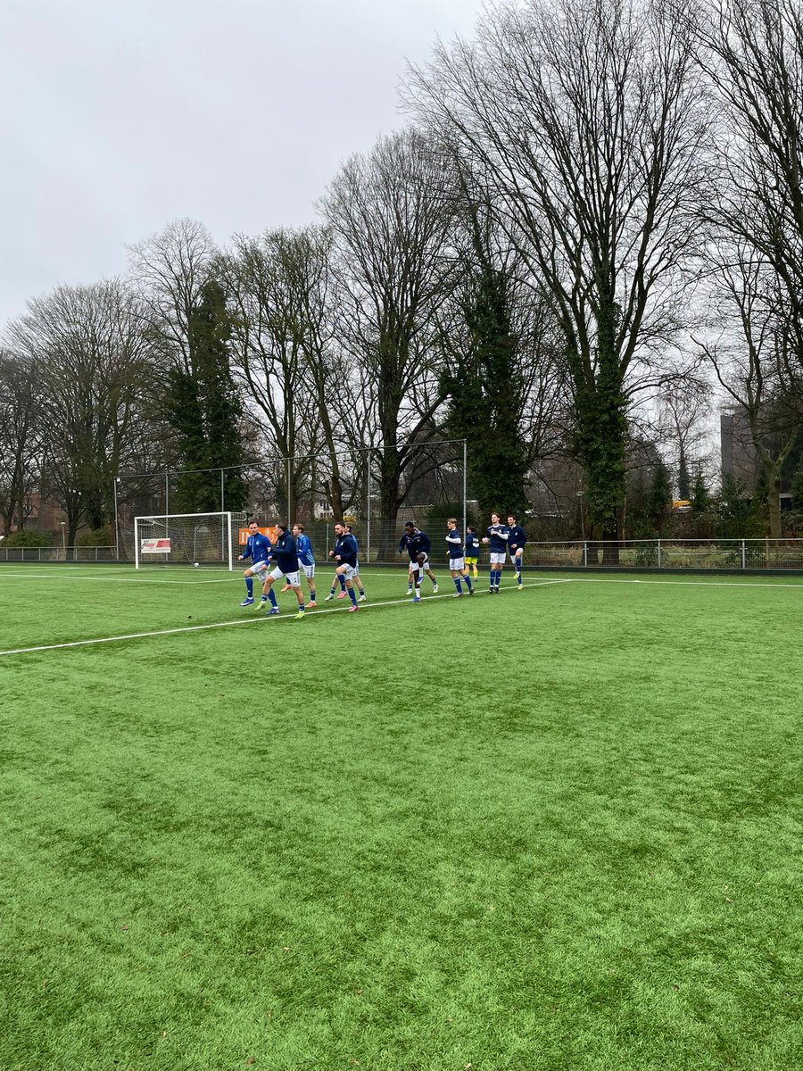 Warming up is begonnen we hebben mooie aanvulling gehad van de O23 alles moet goed komen al hopen we dan zon ☀️ gaat schijnen (en niet alleen in ons hart) 💙