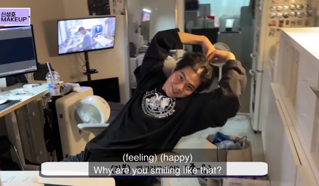 jshluvie's tweet photo. I totally remembered this vlog when I saw Seongho’s update today 🥹 Junseong is his home, his comfort and his rest after a long day of work ��❣️ 

#Junseongho #준성호 #Hisman2 https://t.co/O0XjVkPTpx