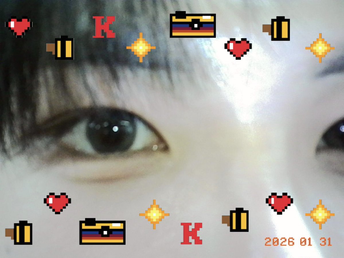 [#규민🐶] 

오랜만에 깐귬🤓

#XODIAC #소디엑 #GYUMIN #규민 #똑똑똑_귬이등장