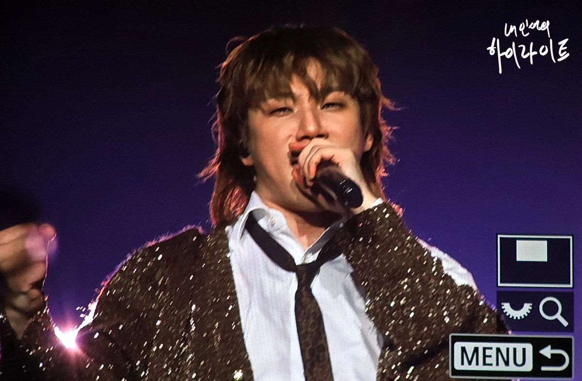 High__Lite's tweet photo. 260131 D's WAVE ENCORE : JAPAN 

왕자님 안녕하세요🤴💛

#대성 #DAESUNG #DLITE #テソン #DsWAVE #DsWAVEENCOREINJAPAN

@d_lable https://t.co/Q4ET1uto2x