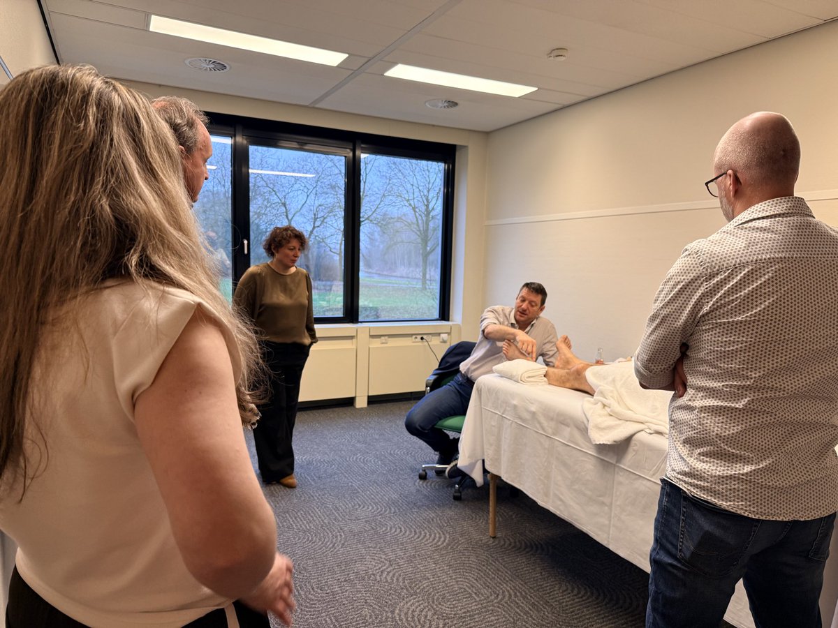 DARA-ESRA tweet media