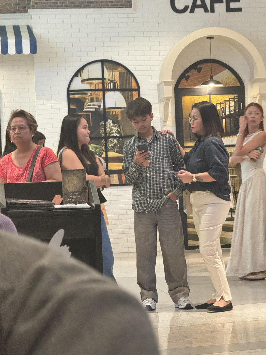 AshdresAlliance's tweet image. Spotted Olviga fam 🥰🥰🥰