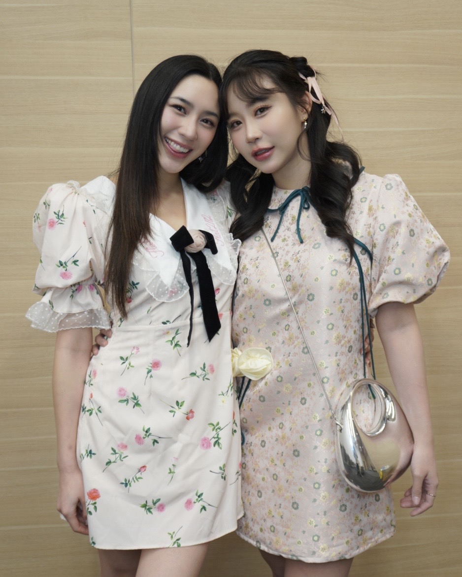 KongthupsArtist's tweet photo. "พลอย-แพนด้า" วันนี้ขอมาในลุคสวย น่ารัก สดใส ค่าาา 💖💐
#สนามอ่านเล่น2026xPloyPanda
#นายอินทร์สนามอ่านเล่น
#นายอินทร์สนามอ่านเล่น2026
#PloyPanda https://t.co/p7slioMfkd