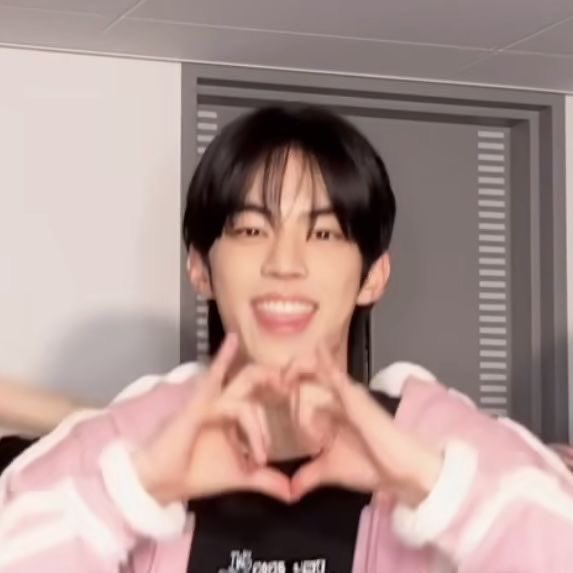 아카이브 tweet media