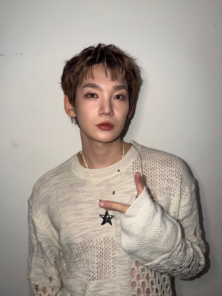 【From KENTA】
THE COLOR 第一回のテーマカラーは<White>。
始まりの色でスタートした今日の公演が、皆さんの人生に彩りを添えられていたら嬉しいです。
ゲストのテヒョンさん、盛り上げてくださった皆さん、ありがとうございました！

#髙田健太 #켄타 #KENTASANGGYUN #ROHTAEHYUN #노태현 #JBJ