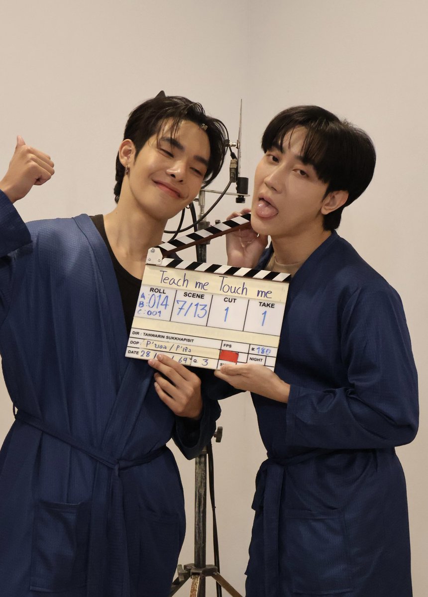 ในพุงหลาม tweet media