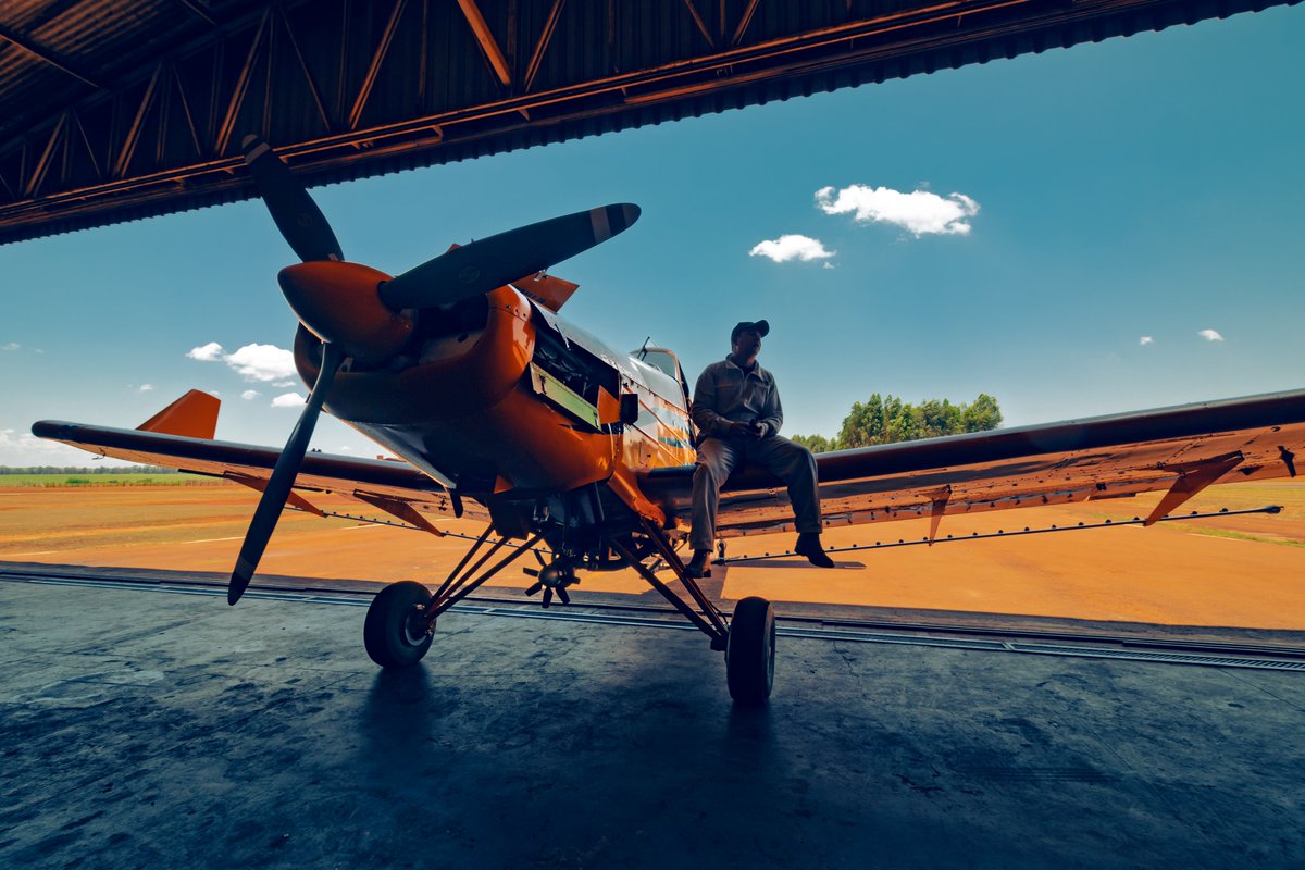 No Farms, No Food.

Embraer Ipanema é o principal avião agrícola do Brasil, produzido desde 1972.

É considerado o avião agrícola mais vendido do país.

.
Leme - SP - Brasil