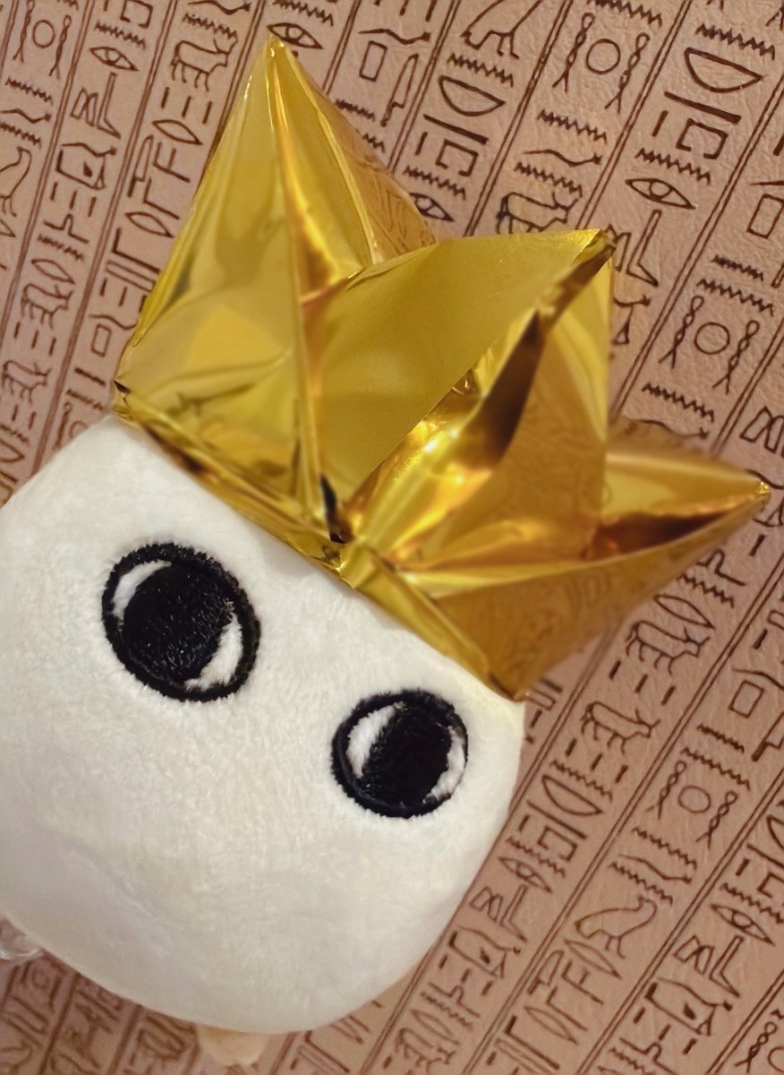 皆さんこんばんは🌃

昨日の #217find!もご視聴ありがとうございました！

第二回サムネ総選挙の結果が発表されましたね！
激戦の中、見事1位に輝いたのは…

(＃６３)メジェドとアヌビス

でした！
沢山のご応募、ありがとうございました！
我が家のメジェドちゃんと一緒にお祝いさせて頂きました🎉🎊