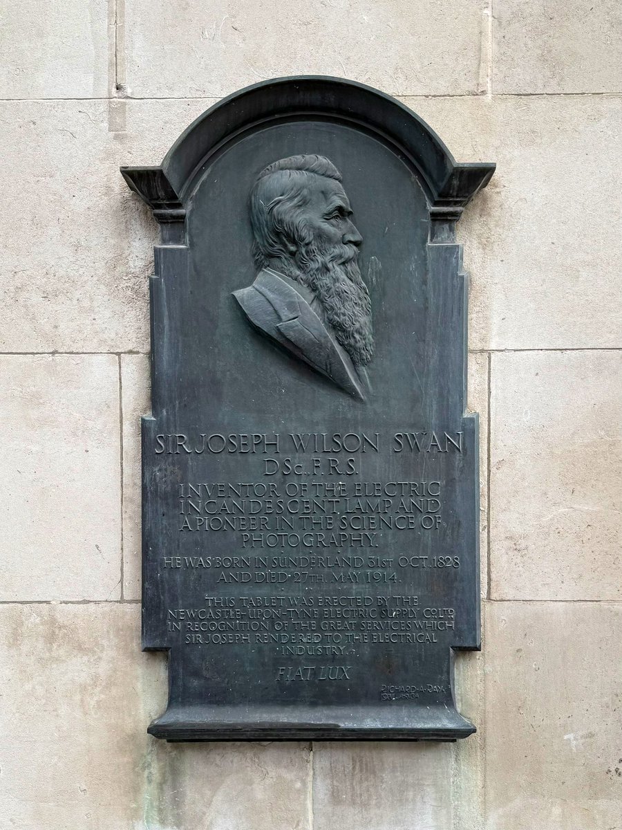 Dan Jackson tweet media