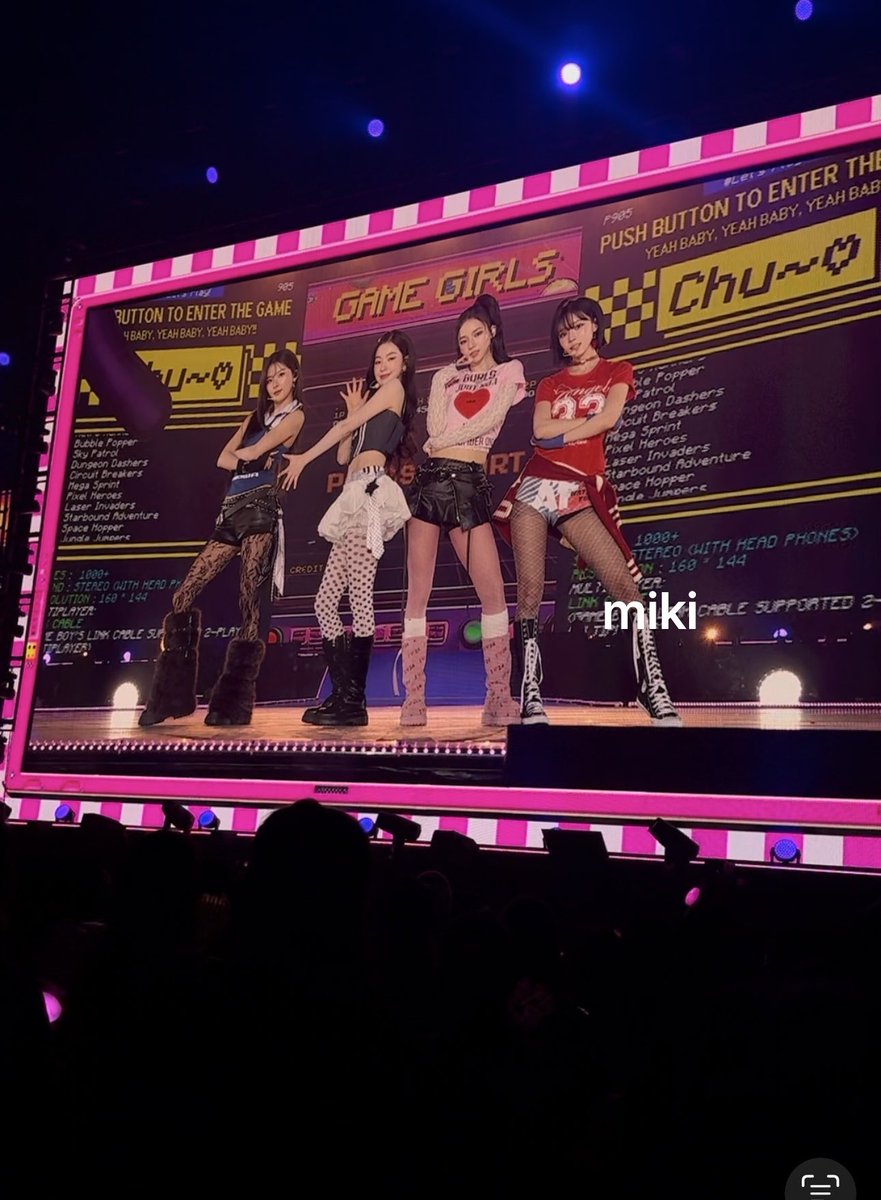 mikiforj01's tweet photo. IRENE SEUGI KARINA WINTER
CHU🥹🥹
#IRENE #SEUGI #KARINA #WINTER
#SMTOWNLIVE_in_FUKUOKA https://t.co/FfUkpLUKZz