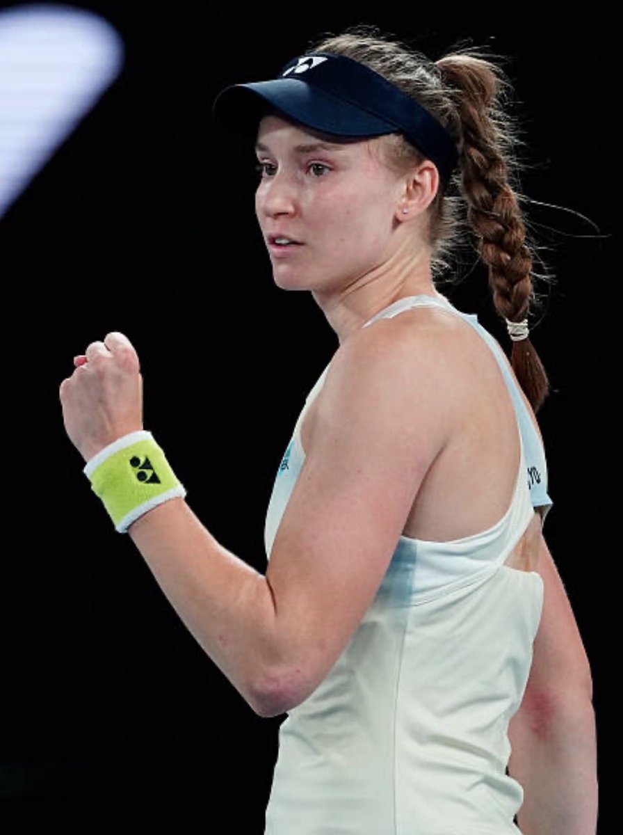 Excellent win from Elena Rybakina 🇰🇿 To halt the momentum Sabalenka 🇧🇾 had, and turn it around so quickly, was amazing. 

She has so much poise, while Sabalenka started to panic.