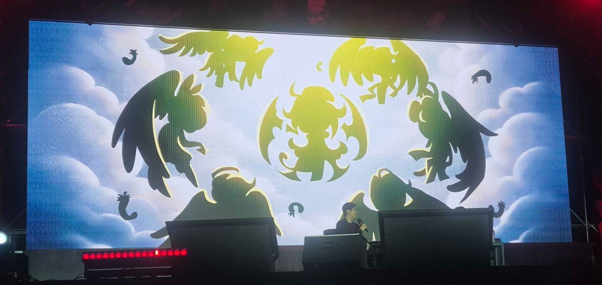 yanseo0's tweet image. So after the beasts we are getting new groupslop ANGELS, this is killing me because this legit just opposite of beast slop we now get angel slop