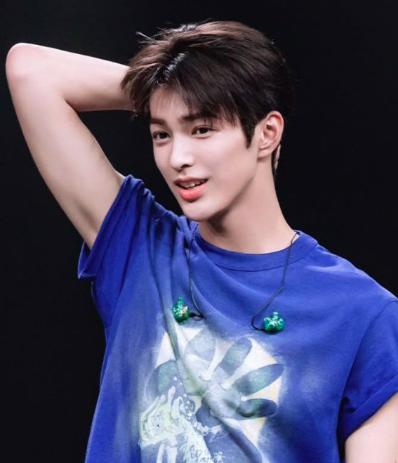 AboutMusicYT's tweet image. Happy 17th birthday to the talented Keonho of CORTIS!