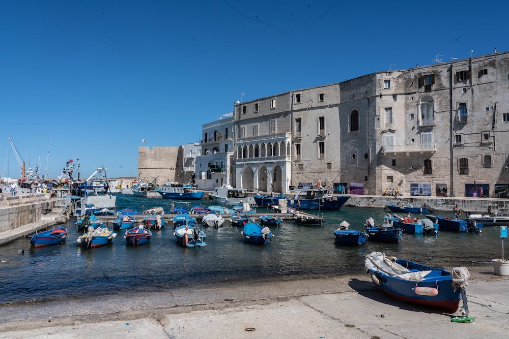 VagamundosViaje's tweet image. ¿Conoces #puglia? Esta zona en el tacón de #Italia tiene  pueblos bonitos, una costa espectacular y una deliciosa gastronomía. ¿Te animas a descubrirla? vagamundosviajeros.com/tag/puglia/