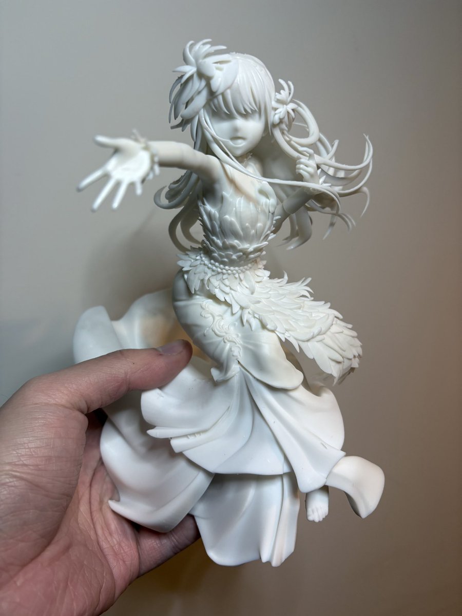 鳥籠の歌姫湊友希那#WF2026W にて展示予定。 原型：@maaakiiiiiiiii_