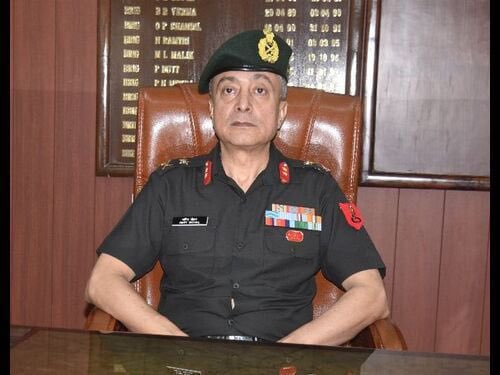 Congratulations School Number 1100 - Major General Amit Singh Sohal VSM presently General Officer Commanding, Purva UP and MP approved to Lt General. Proud Moments . <a href="/myogiadityanath/">Yogi Adityanath</a> <a href="/SpokespersonMoD/">Ministry of Defence, Government of India</a> <a href="/ProDefLko/">PRO Defence Lucknow</a> <a href="/scribesoldier/">Mayank 🇮🇳</a>