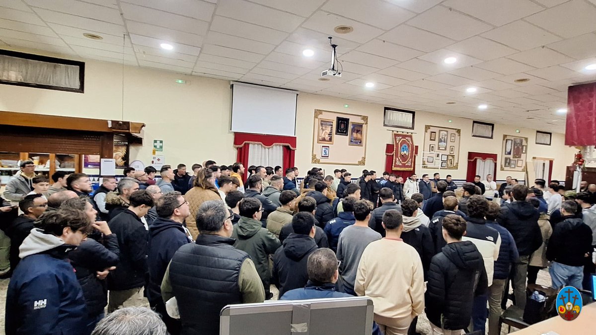 🟣 Hemos celebrado la igualá general de costaleros en nuestra casa de Hermandad.

Ellos serán, un año más, los responsables de llevar a nuestros sagrados titulares por las calles de San José.

Os deseamos una magnífica preparación hasta el Viernes Santo y una santa #Cuaresma.