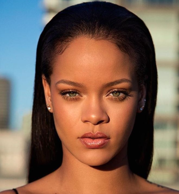 AboutMusicYT's tweet image. Happy 38th birthday to the musician Rihanna!
