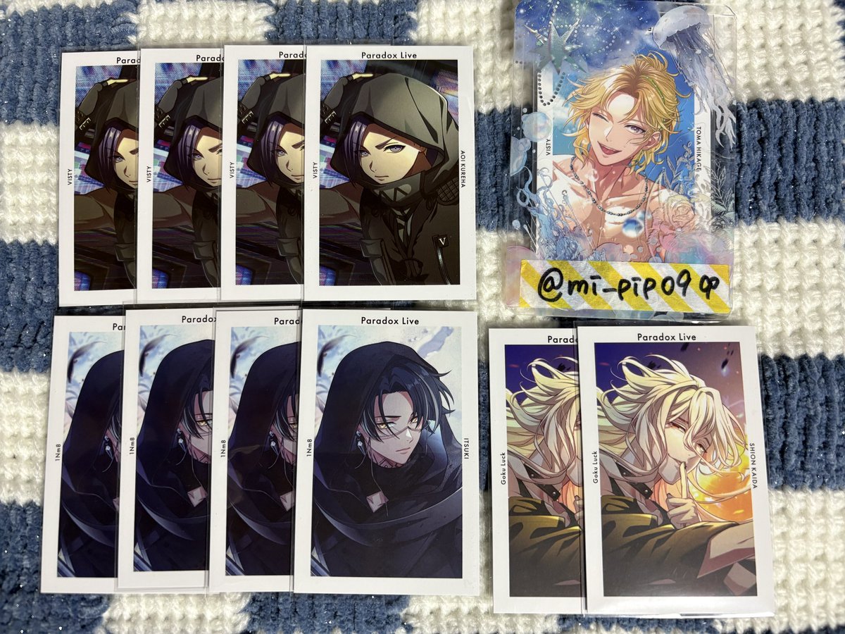 mi_pip09's tweet photo. 【交換/譲渡】パラライ ParadoxLive 6周年 Gプリ

譲✧︎葵、イツキ、紫音

求✧︎斗真 ＞ 定価＋送料

◎郵送でのお取引希望です❕
お気軽にお声掛けください🌟 https://t.co/yrEHRTs99q
