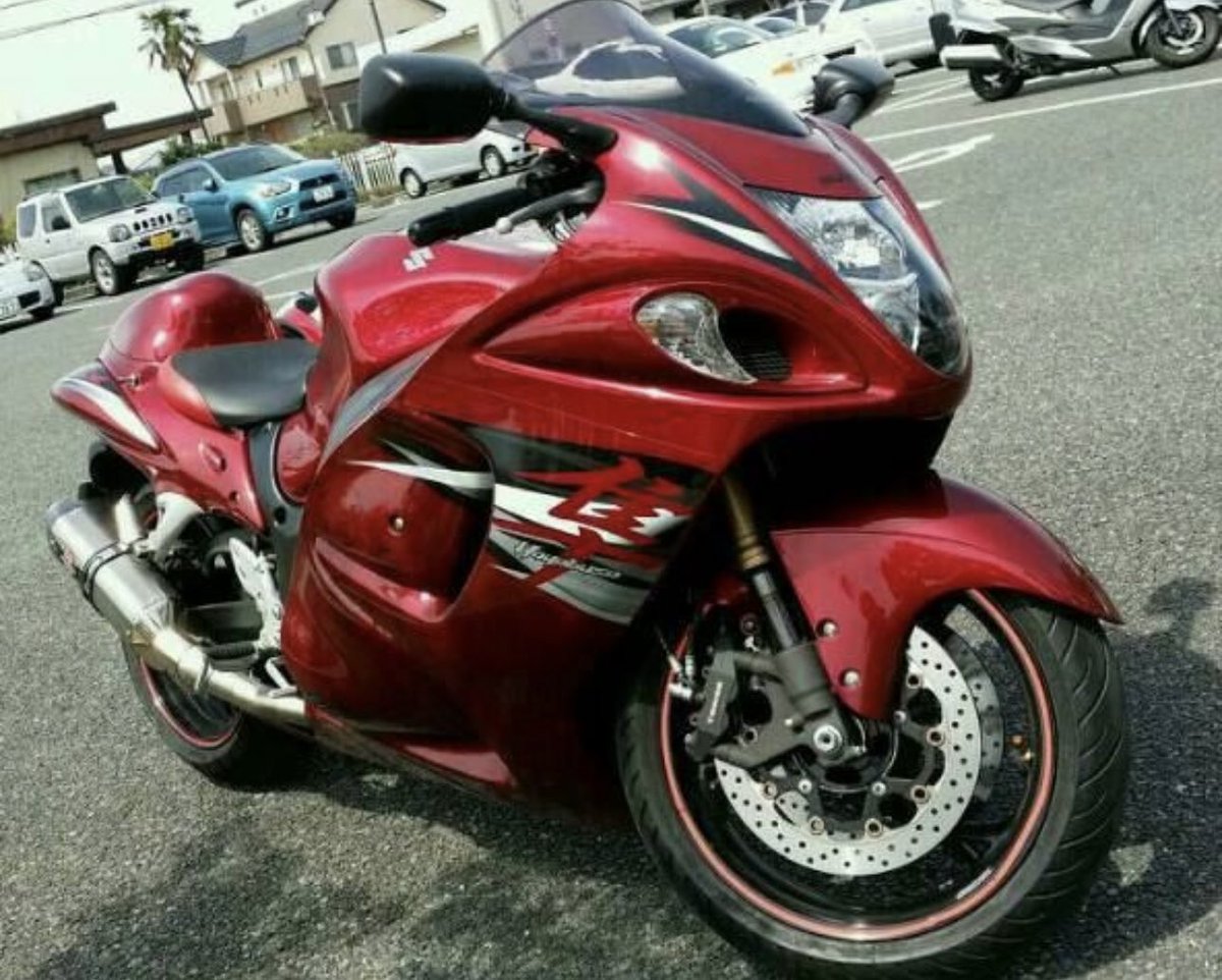 #唐突に昔の愛車を貼る
腰さえ傷めなければ、ずっと乗っていたかった…