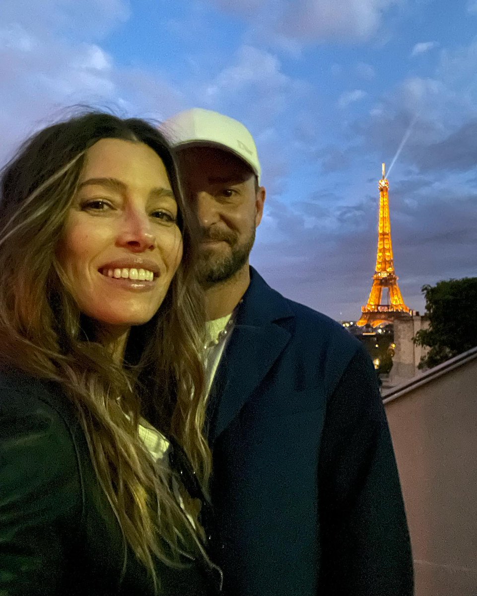 KiSS 92.5 tweet media