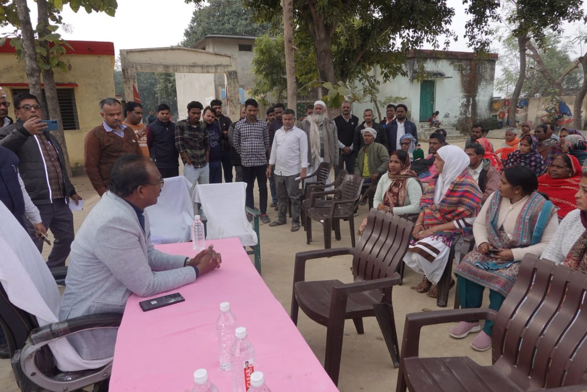 deo_maharajganj's tweet photo. अभियान के अंतर्गत फॉर्म 07 और 08 के जरिए संशोधन का कार्य भी संचालित है।
#SIR #Maharajganj #VoterList #NoMapping #DEO
@ceoup @ECISVEEP @SpokespersonECI https://t.co/Dkj9J0UqF7