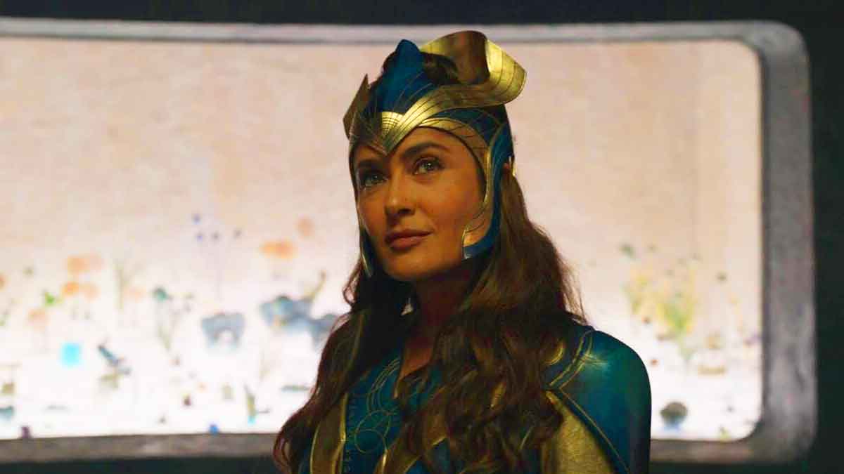 Cinemascomics's tweet image. ¿Sabías que Los Eternos no era una prioridad para Marvel? Chloé Zhao lo cuenta sin filtros y ahora todo encaja: riesgo creativo y dioses espaciales cmcs.es/le22nppm #LosEternos #Eternals #Marvel #MCU #Cine