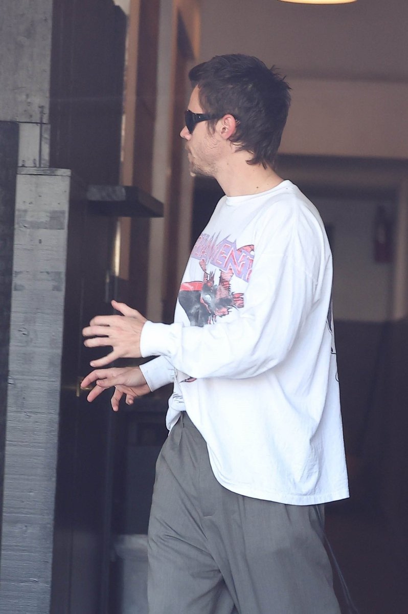 More of Harry in Los Angeles recently

- January 30, 2026