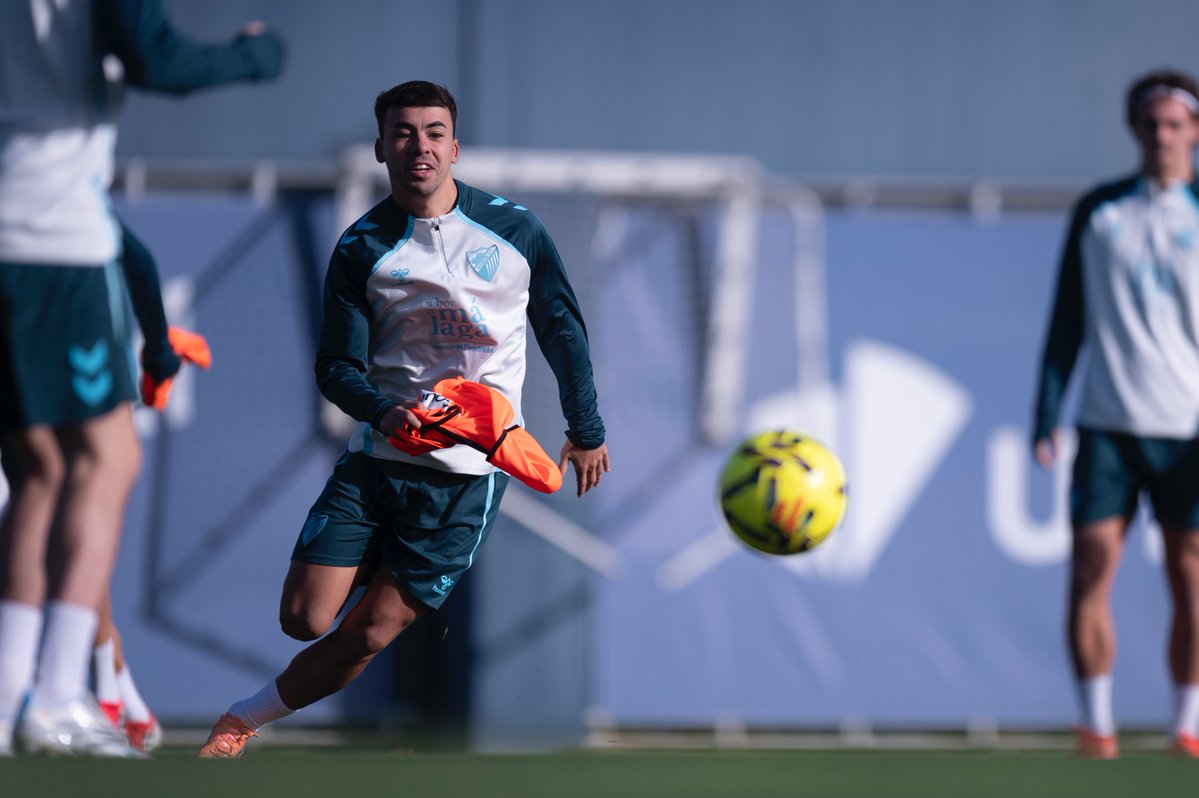 MalagaCF's tweet image. 🧠 #MirandésMálaga 🔛