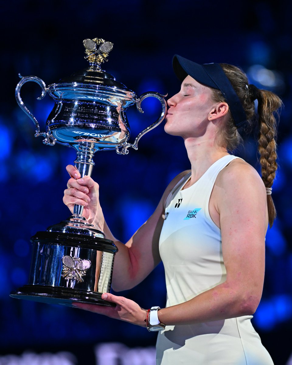 rolandgarros's tweet image. 4 years later, a Grand Slam champion once again ✨

#AO26