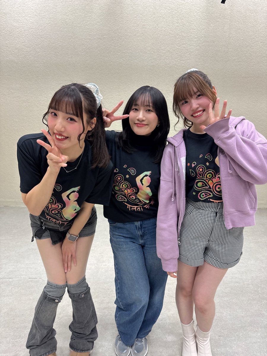 gartymatokaro's tweet photo. ╭──── .🇮🇳..──╮

　　#舞台ガルティ
  上映会&amp;トークショー

╰──..🇮🇳.────╯

第二部も大盛り上がりで終了❤️‍🔥

名古屋・東京の全4公演
ご来場、心より感謝申し上げます！

ありがとうございました💃

#斉藤真木子❤️ #藤田光璃💛 #真田美璃💜 https://t.co/ct34Pm1gfL