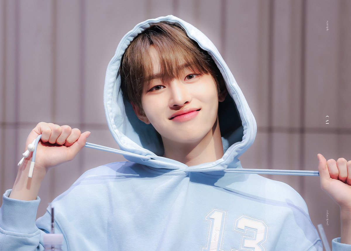 대리보정 CAT

100% 비밀보장
움짤&amp;캡쳐 가능
일반인, 프리뷰 등 모두 가능

B&amp;A 메인트윗 타래
open.kakao.com/o/sT4req0f

#사진 #댈찍 #대리 #보정 #커미션 #대리보정 #색감보정 #피부보정 #인물제거 #김세정 #KIMSEJEONG #SEJEONG #투바투 #TXT #soobin #수빈 #드리핀 #DRIPPIN #이협 #hyeop