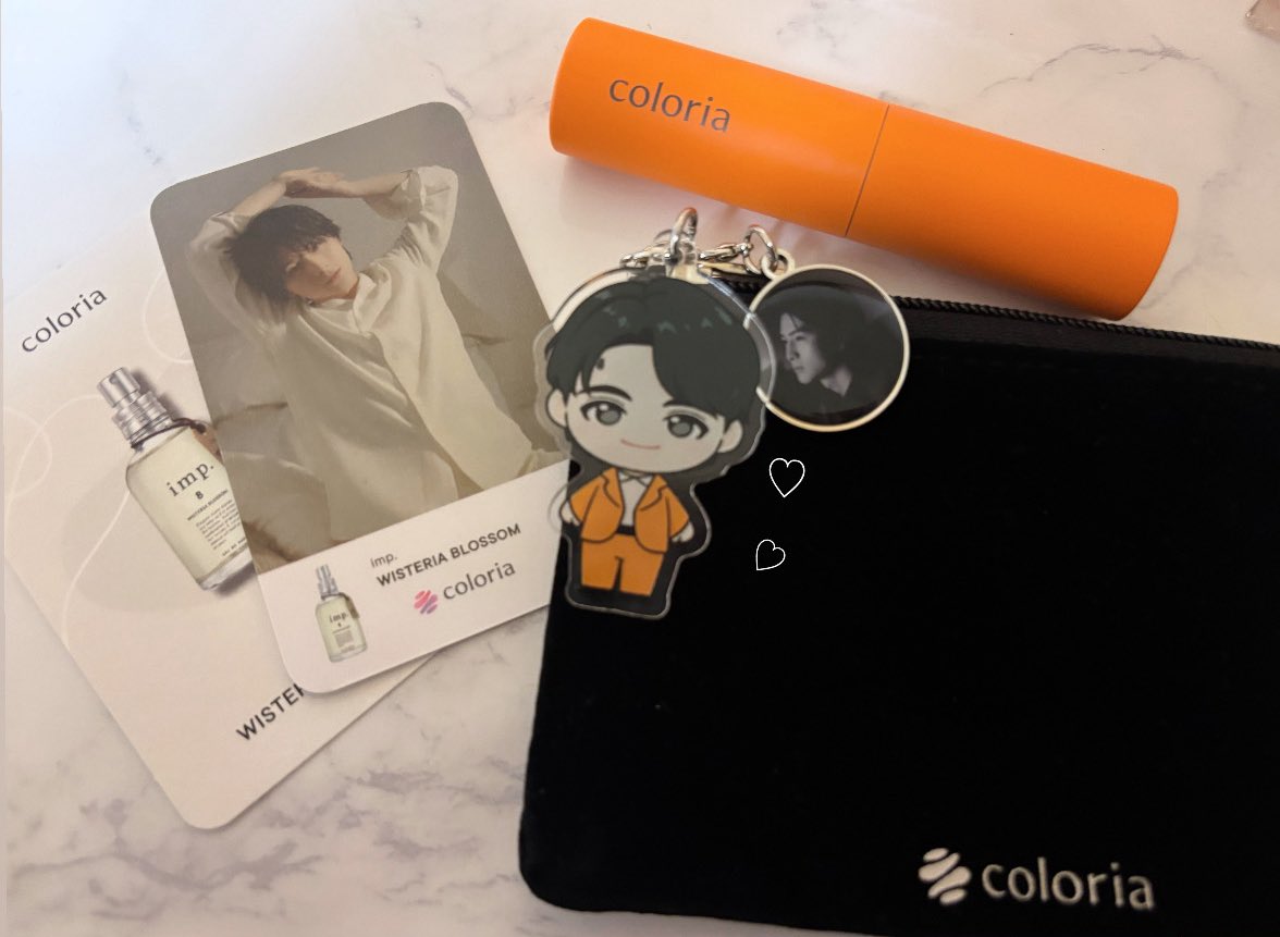 素敵な企画をありがとうございます💐♡
初回はimp.💭ベルガモットのとても清潔感のある香りが好きで毎朝出勤前につけています☺️今まで中々手が出せなかった香水も定期便のお陰で気軽に試せるのが嬉しいです✨️ポーチも香水を持ち運ぶ用に毎日使っています🧡#カラリア香りの定期便  #ハルカラリア