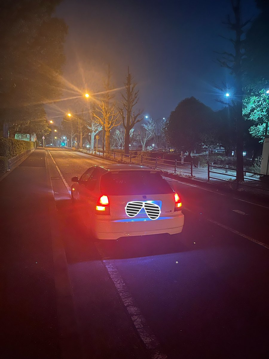 あっきー tweet media