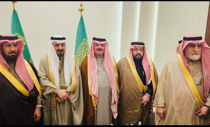 all_maarid's tweet photo. تشرف معالي الشيخ أ.د. عوض بن خزيم آل مارد الأسمري@Dr_awadAlasmari بحضور حفل قبيلة الكلاثمة لتكريم الشيخ فهد بن تركي العسبلي، في مناسبة مميزة جسّدت قيم الوفاء والتقدير، وأبرزت حسن التنظيم وكرم الضيافة الذي يعكس الأصالة  والمكانة. https://t.co/N0PnBEwbiO
