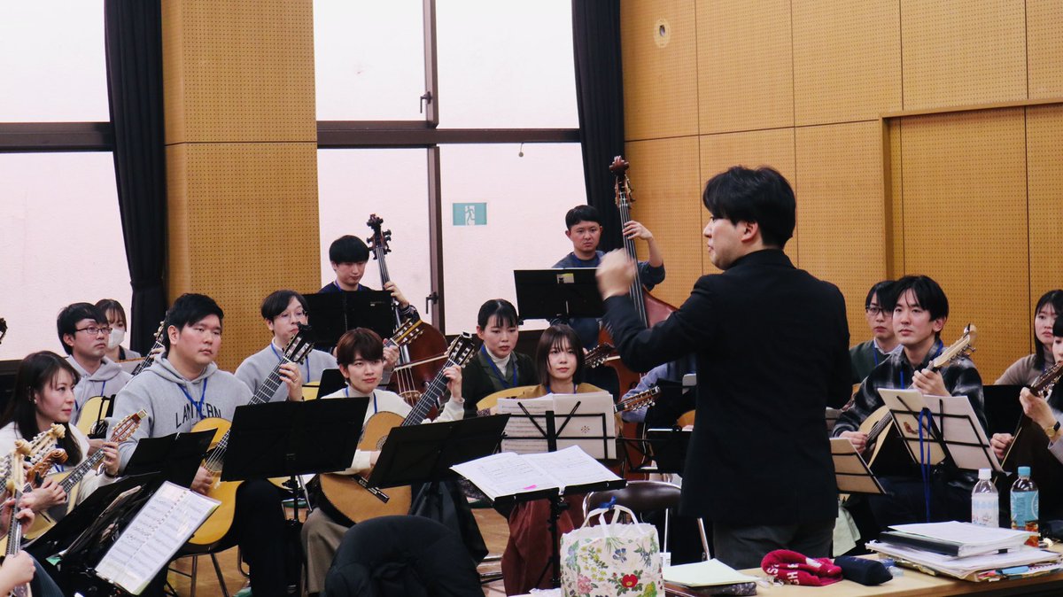 IrisMandolin's tweet photo. 本日は中城さんと特別合奏イベントでした！
手強い難曲たちでしたが、中城さんと楽しみながら合奏することができました✨💫
久し振りにご一緒できた&amp;新しい交流もあり、大いに有意義な時間になりました！ https://t.co/U8zonEhi7Q