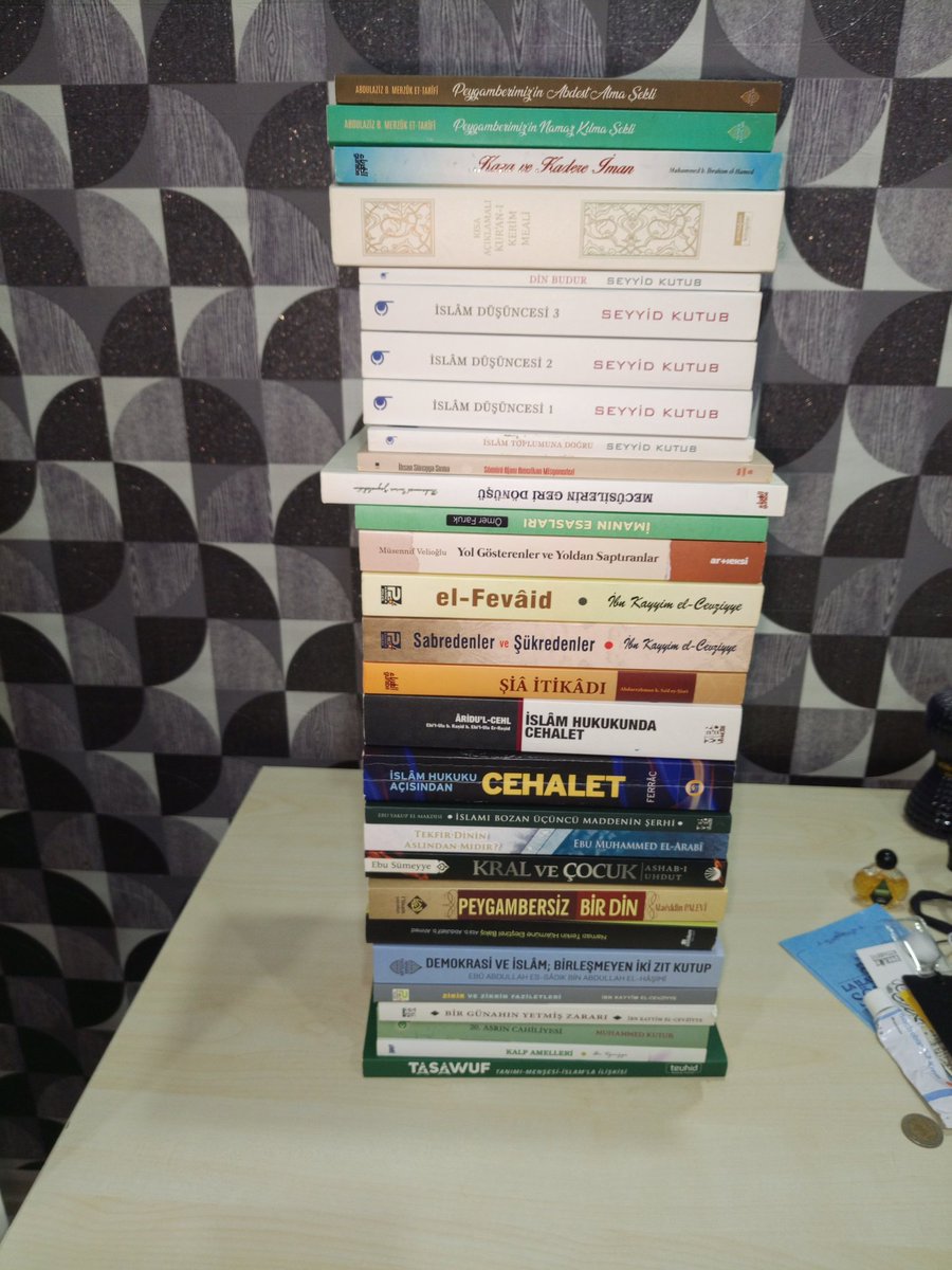 Satılıktır.. Temiz kullanılmış. Hepsi 3600
Yer: Şanlıurfa tel: 05306284920