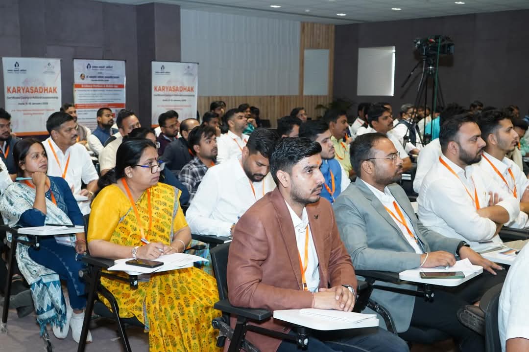 iidlpgp's tweet image. Media is an institution, not just a platform. Shri Prem Shukla ji emphasised thoughtful engagement, credibility, and consistency to build long-term trust in public communication.

#MediaAndPolitics #PublicCommunication #Karyasadhak #RMP #IIDL
