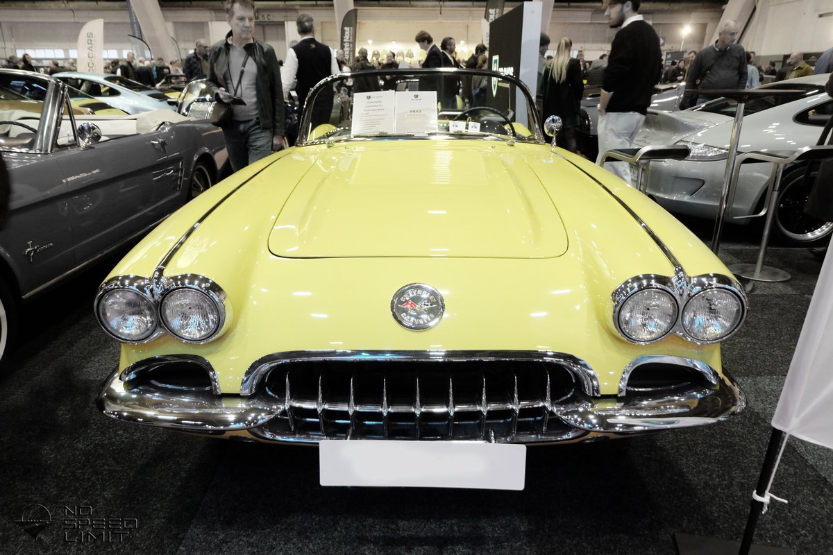 NoSpeedLimit_it's tweet photo. 🛠️ Gearhead flex
Rochester Ramjet fuel injection in a C1 Corvette.⚙️🐐
#CorvetteC1 #FuelInjected #ClassicCorvette #AmericanMuscle #VintageCars #CarHistory #RochesterFuelInjection #Corvette #ClassicCarVibes #AutomotiveLegend
#interclassicsbrussels 2025 https://t.co/r6e2MKLtIV https://t.co/E6sorSPO15