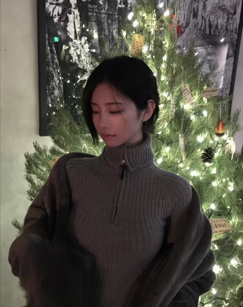 Brettdrence's tweet photo. 上个月
#母狗 #美女 https://t.co/EExWcZ0GKJ